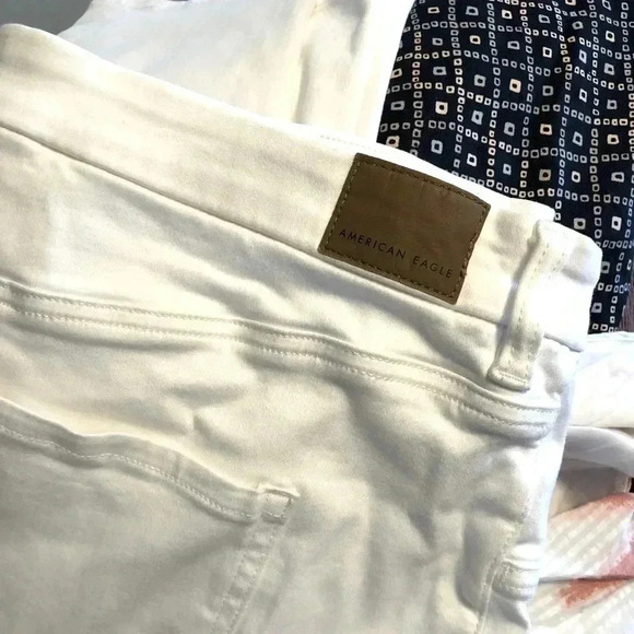 American Eagle NEW‎ Plus Size White Super Curvy Hi-Rise Jeggings Sz 24 Short - Picture 8 of 9